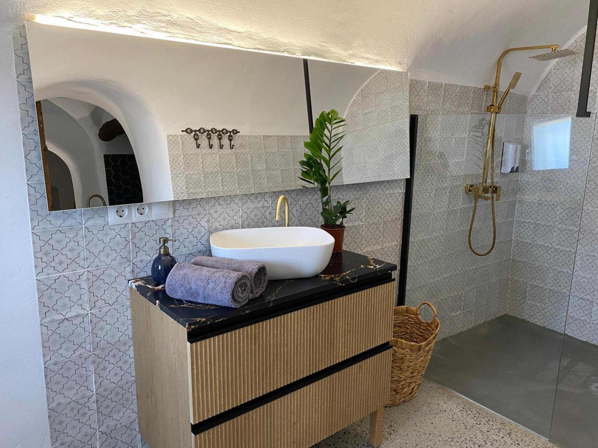 Cuevas Oro Y Arcilla Villa Guadix Exteriör bild